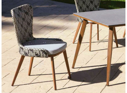 sillón de rattan