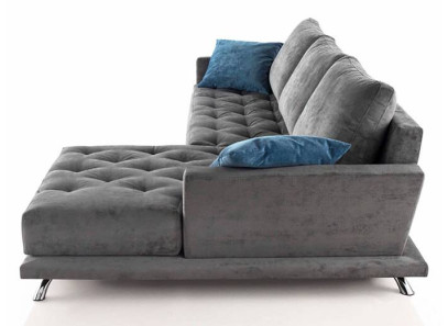 Sofá chaiselongue barato con patas metálicas altas