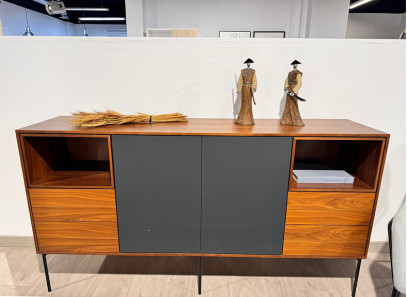 Aparador en liquidación en Muebles Intermobel Valencia Silla