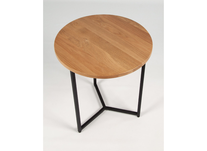 Mesa auxiliar barata en Valencia de madera y patas metálicas