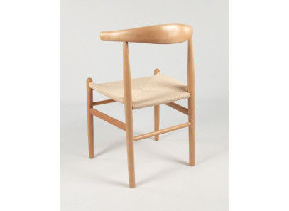 Silla de madera y cuerda estilo minimalista en Muebles Intermobel, Valencia