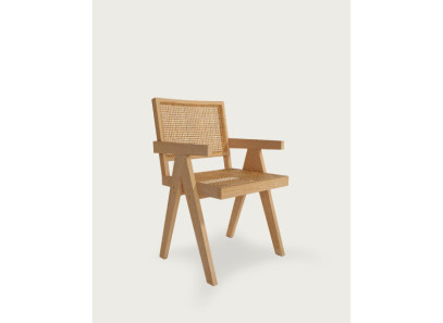 Silla estilo japonesa de madera con ratán en Muebles Intermobel, Valencia