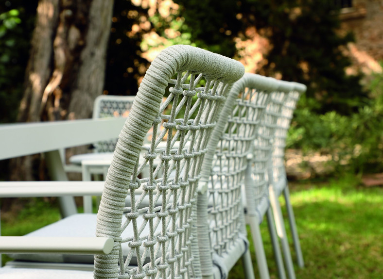 Pack de mesa y sillas para exterior Verona de Arkimueble