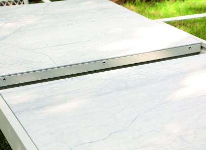 Pack de mesa y sillas para exterior Verona de Arkimueble