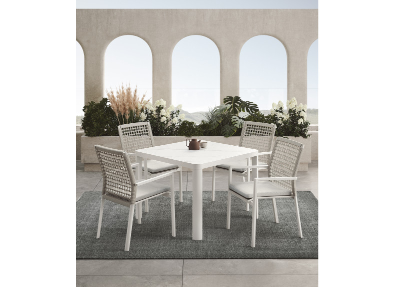 Pack de mesa y sillas de terraza Arkimueble en Intermobel