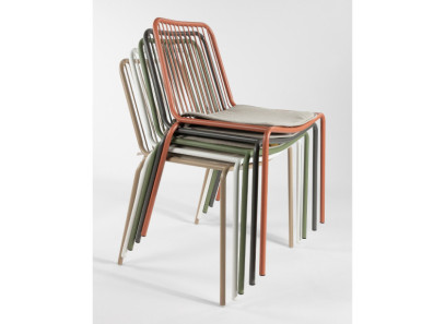 Mesa metálica para exterior en Valencia | Muebles Intermobel®