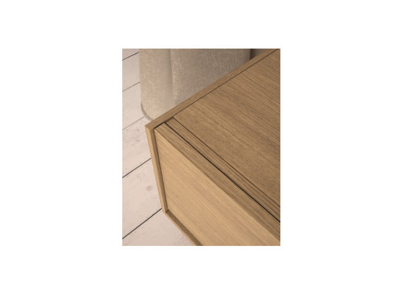 Salón con mueble de tv colgado y estanterías | Muebles Intermobel®