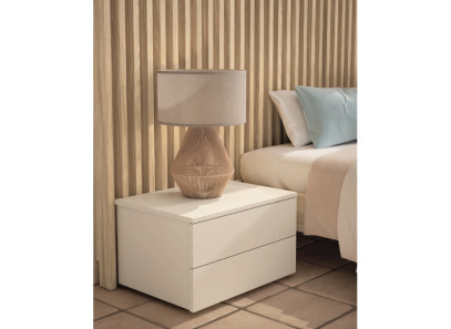 Dormitorio con cabezal alistonado y mesitas | Muebles Intermobel®