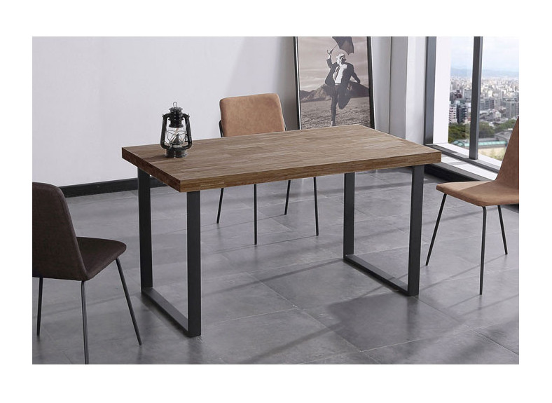Mesa de comedor de madera con patas de aluminio