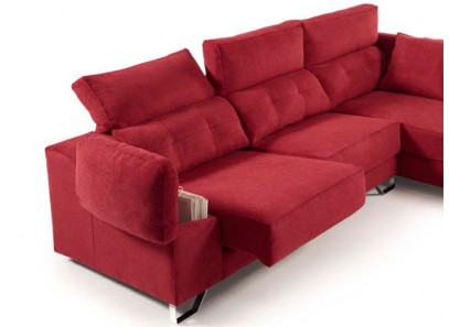 Sofá chaiselongue con brazo elevable y arcón